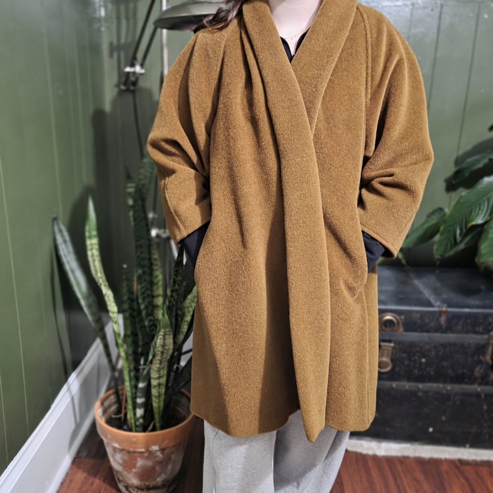MaxMara Brown Coat with Orange Lining - Picture 7 of 11